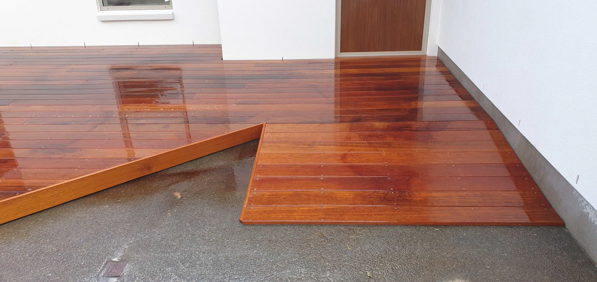 Kwila deck with seating